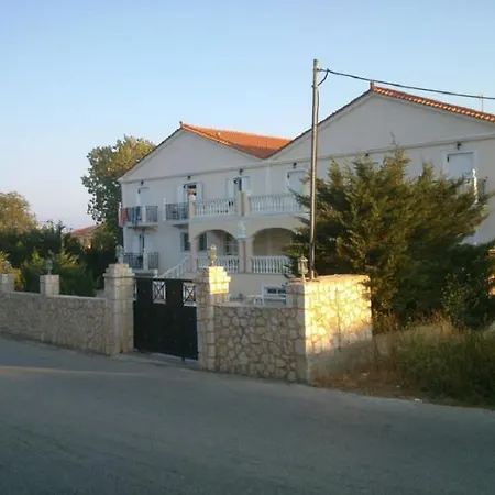 Apollon Palace 3* Metaxata